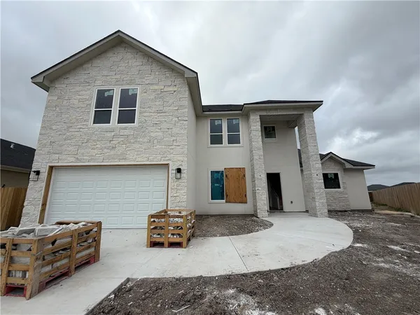 $629,000 | 7805 Houshang Drive, Corpus Christi, TX 78414