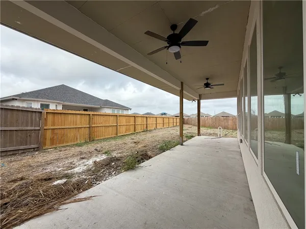 $629,000 | 7805 Houshang Drive, Corpus Christi, TX 78414
