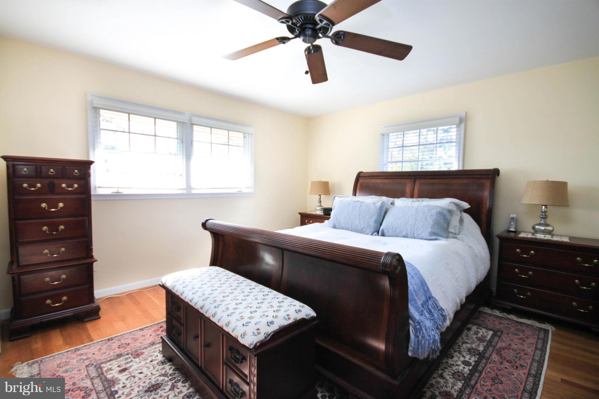 6937 Hector Road McLean, VA 22101 - Photo 7 of 13 Bedroom (Master)