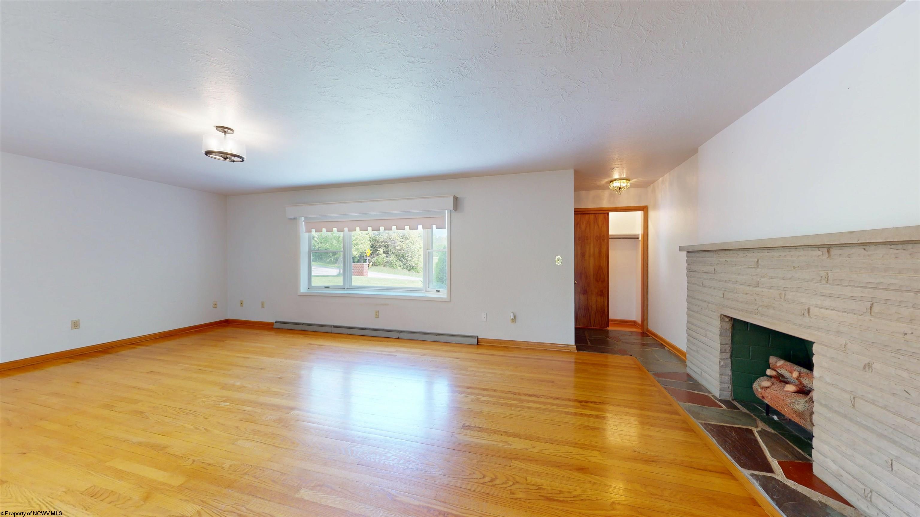 1914 Country Club Road Fairmont, WV 26554 - Photo 10 of 42 Gallery Image 10