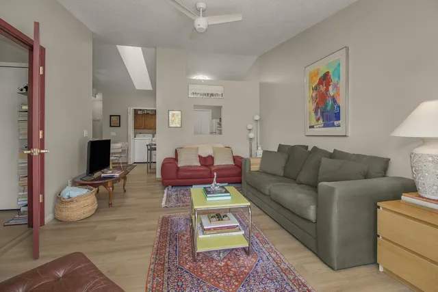 $219,900 | 14210 44th Place North, Unit 6, Plymouth, MN 55446