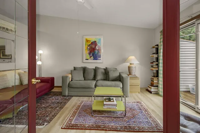 $219,900 | 14210 44th Place North, Unit 6, Plymouth, MN 55446