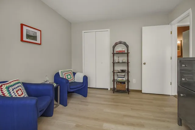 $219,900 | 14210 44th Place North, Unit 6, Plymouth, MN 55446