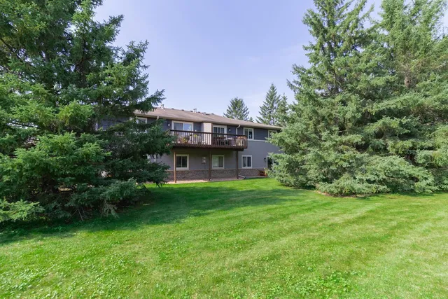 $219,900 | 14210 44th Place North, Unit 6, Plymouth, MN 55446