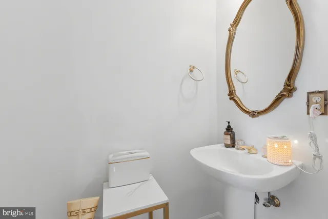 $650,000 | 3632 Ransom Place, Alexandria, VA 22306