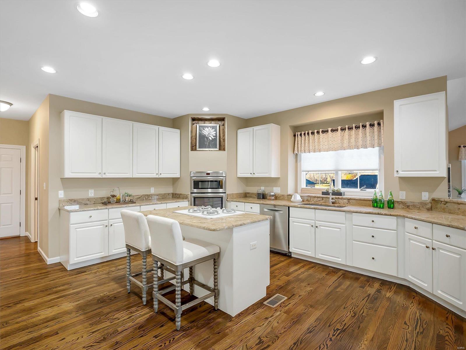 555 Inverrary Court Eureka, MO 63025 - Photo 34 of 62