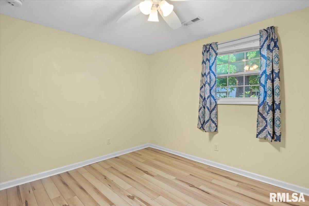 726 Deerfield Road Chatham, IL 62629 - Photo 26 of 40 Gallery Image 26