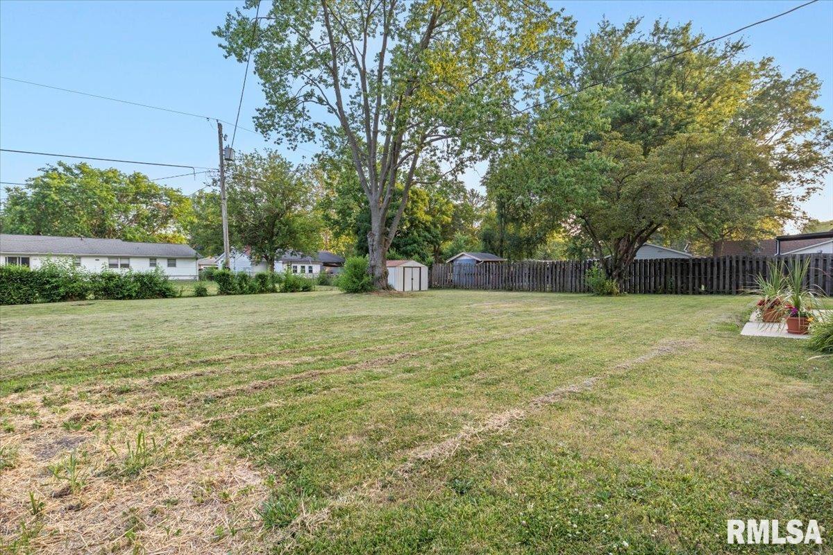 726 Deerfield Road Chatham, IL 62629 - Photo 35 of 40 Gallery Image 35