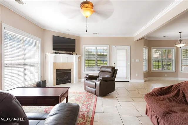 $580,000 | 2180 Belmarie Drive, Southaven, MS 38672