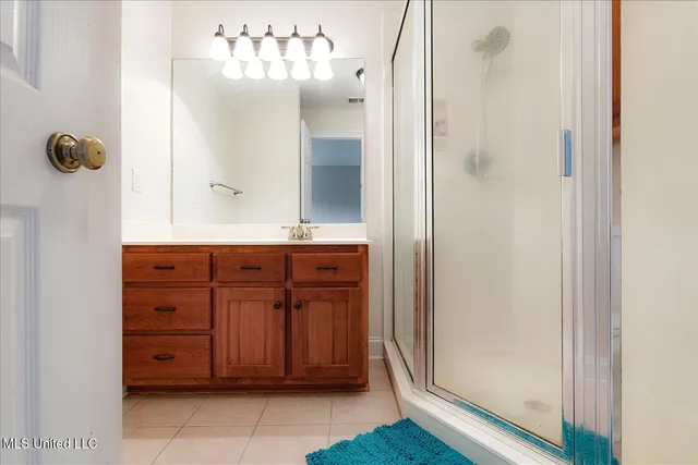 $580,000 | 2180 Belmarie Drive, Southaven, MS 38672