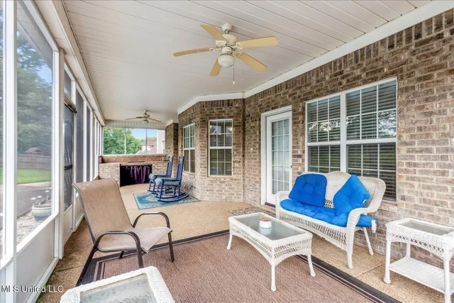 $580,000 | 2180 Belmarie Drive, Southaven, MS 38672