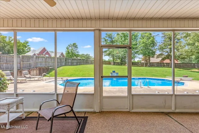 $580,000 | 2180 Belmarie Drive, Southaven, MS 38672