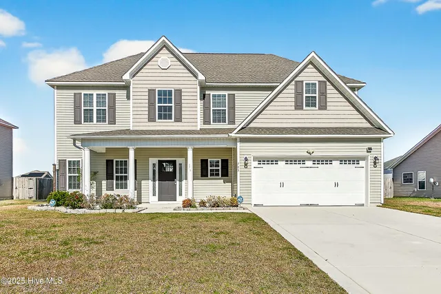 $362,000 | 703 Kiwi Stone Circle, Jacksonville, NC 28546