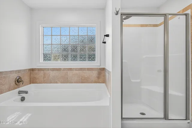 $362,000 | 703 Kiwi Stone Circle, Jacksonville, NC 28546