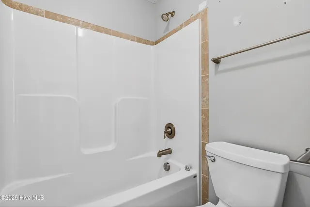 $362,000 | 703 Kiwi Stone Circle, Jacksonville, NC 28546