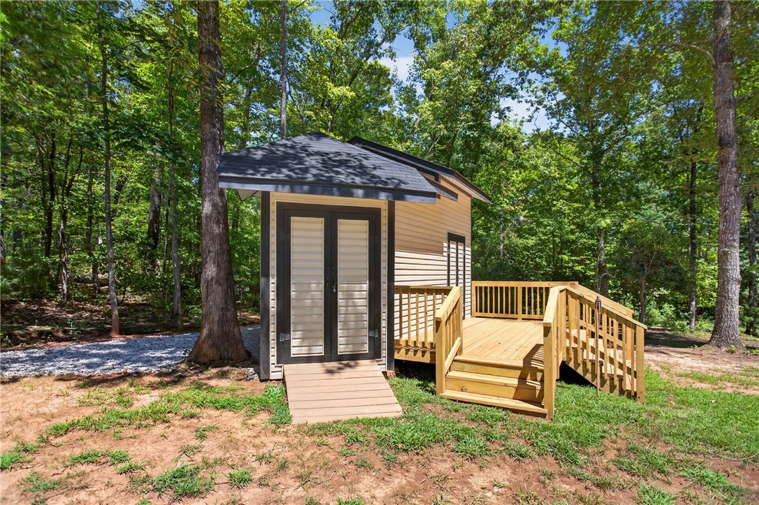 329 South Dellwood Road Mountain Rest, SC 29664 - Photo 7 of 43 Gallery Image 7