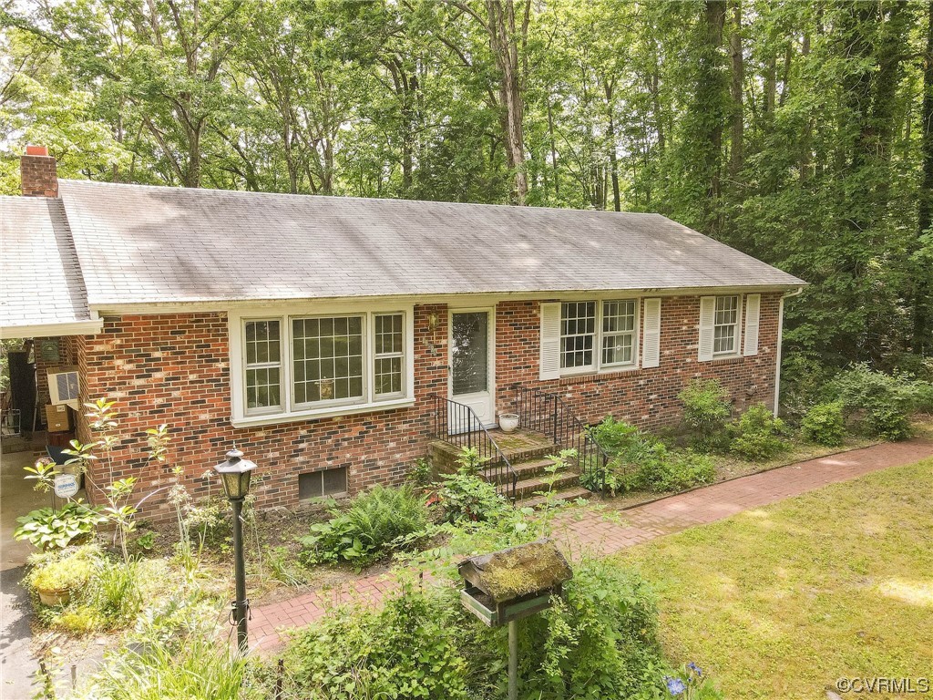 12808 South Chester Road Chester, VA 23831 - Photo 13 of 32
