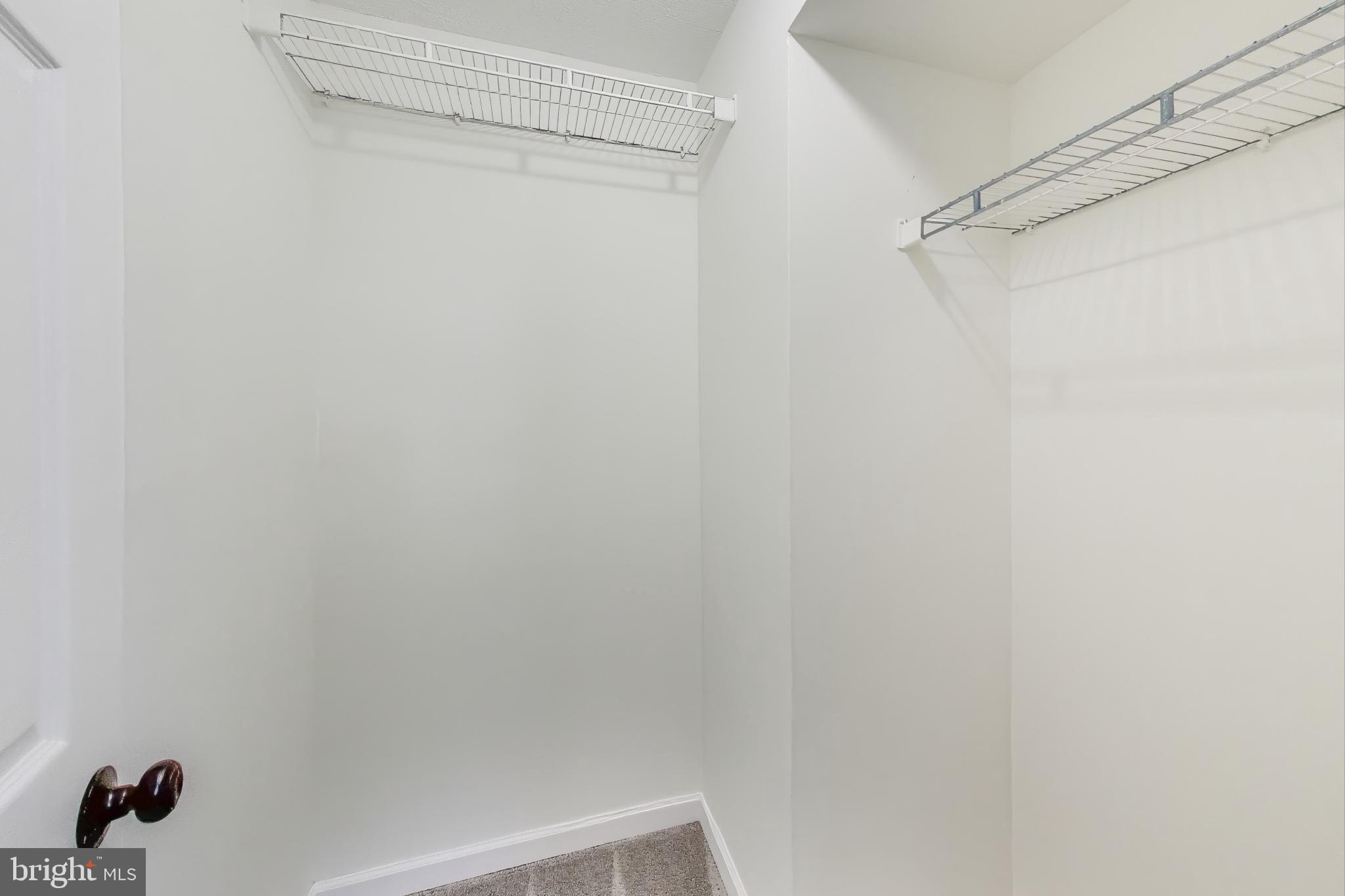 18905 Red Oak Lane Triangle, VA 22172 - Photo 24 of 38 a view of small space