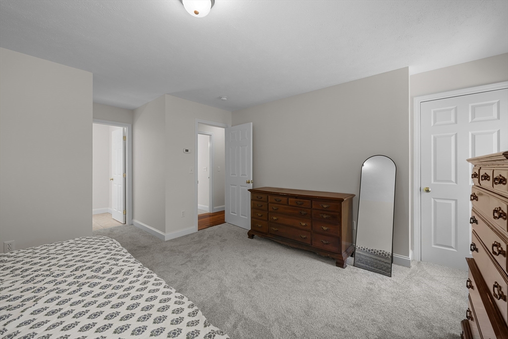 151 Sterling Road Holden, MA 01522 - Photo 21 of 42