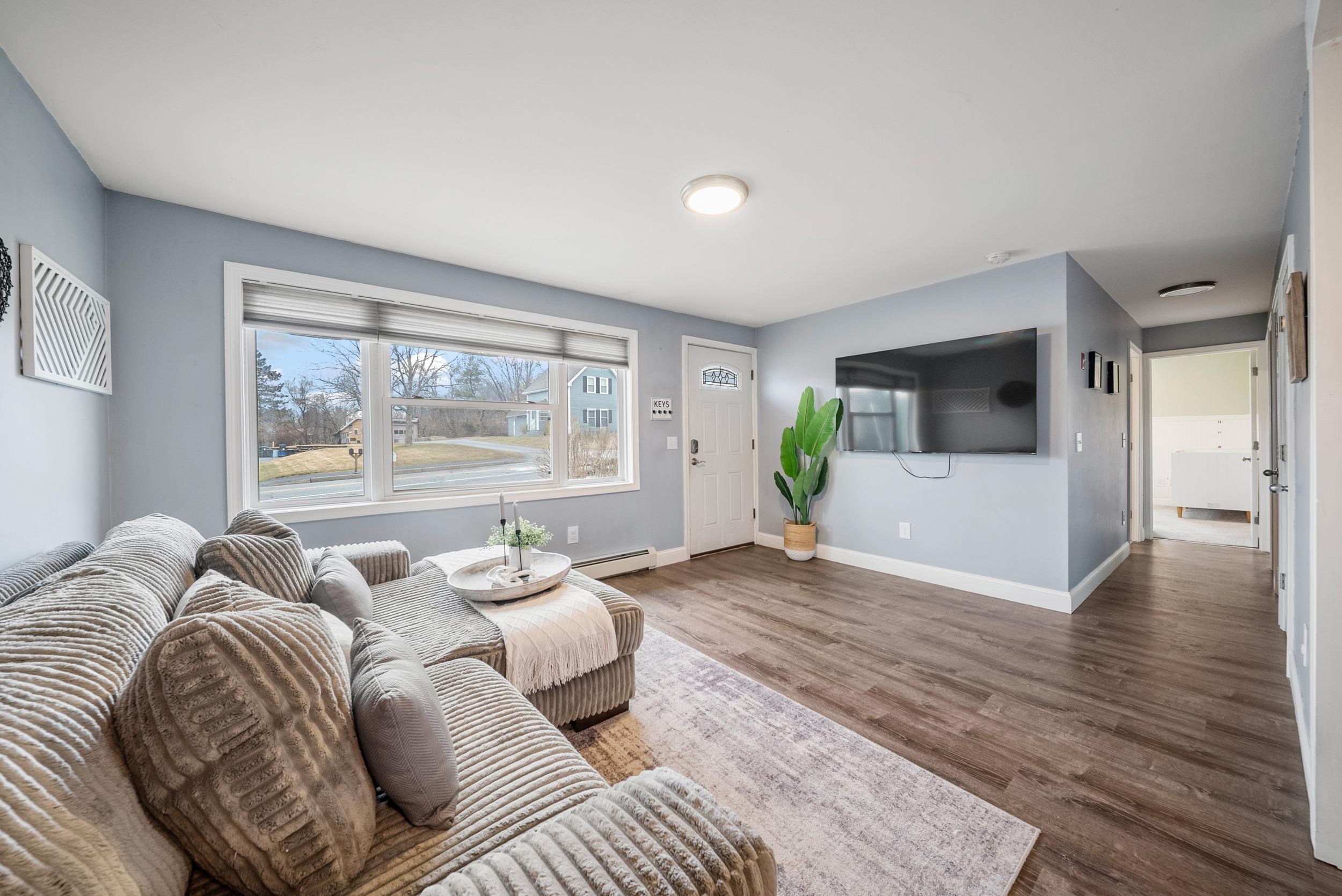 370 Huse Road Manchester, NH 03103 - Photo 13 of 31 Gallery Image 13