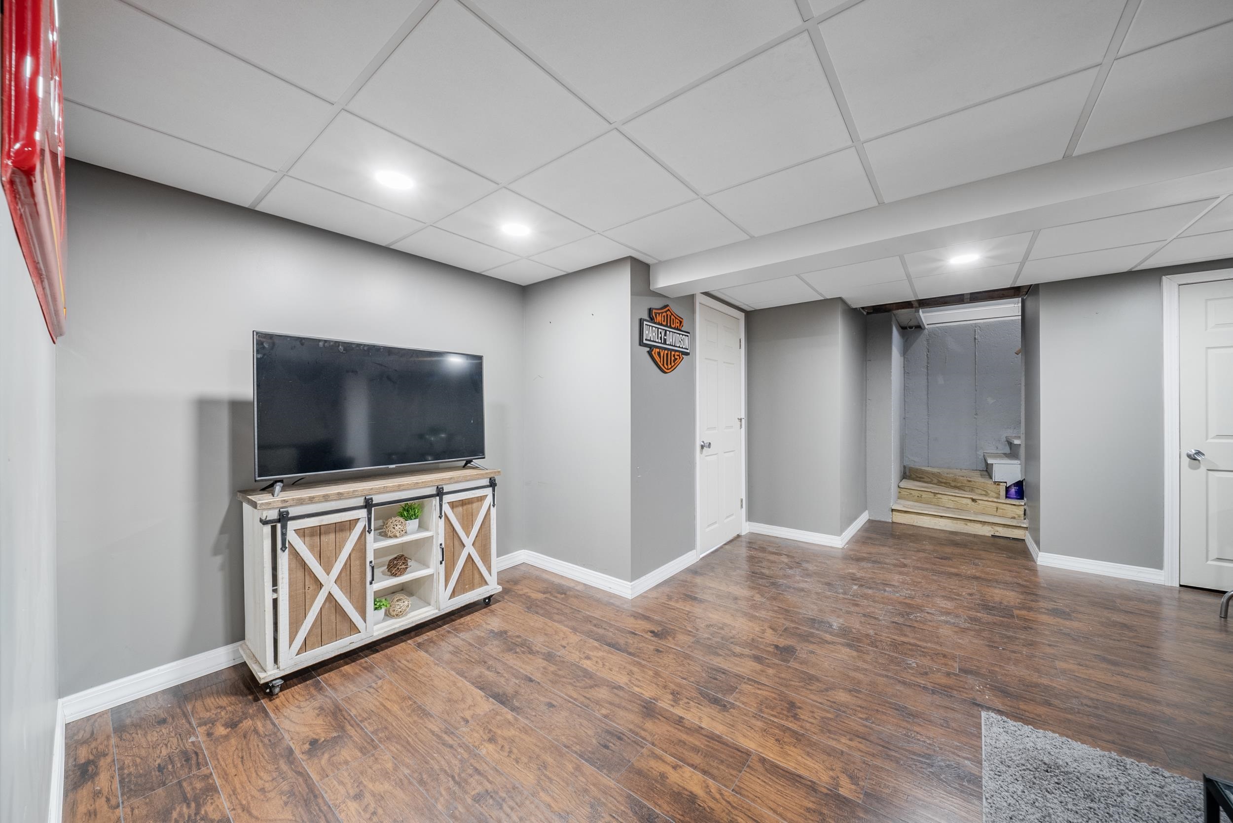 370 Huse Road Manchester, NH 03103 - Photo 23 of 31 Gallery Image 23