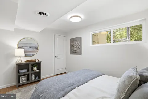 $824,900 | 8410 Bound Brook Lane, Alexandria, VA 22309