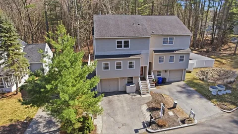 $948,000 | 20 Winterberry Way, Bedford, MA 01730