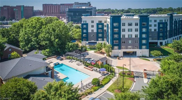 $1,325 | 111 Edgeway Drive, Unit A1, Winston-Salem, NC 27104