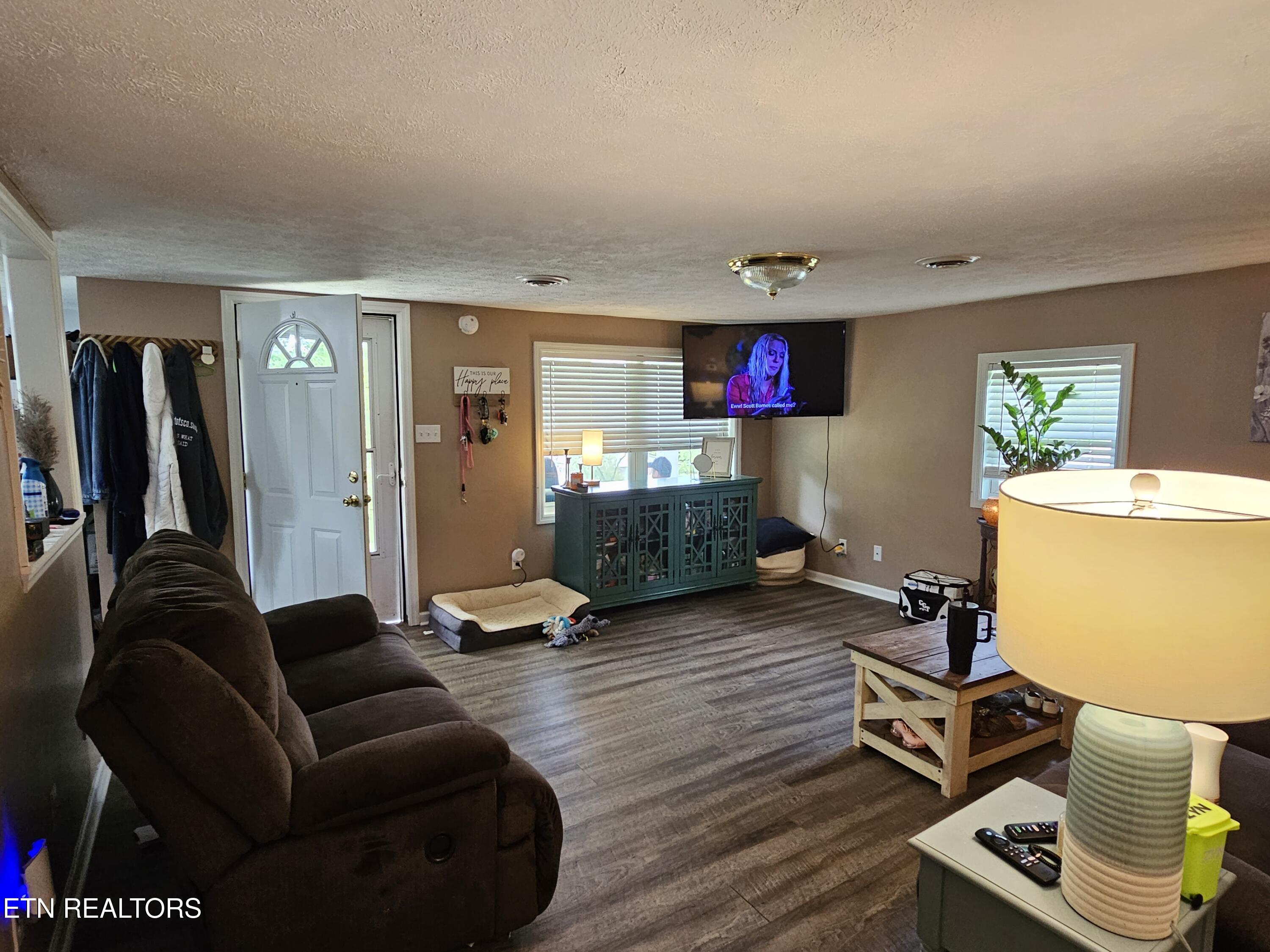 717 Cedar Fork Road Tazewell, TN 37879 - Photo 5 of 24 20250601_151643