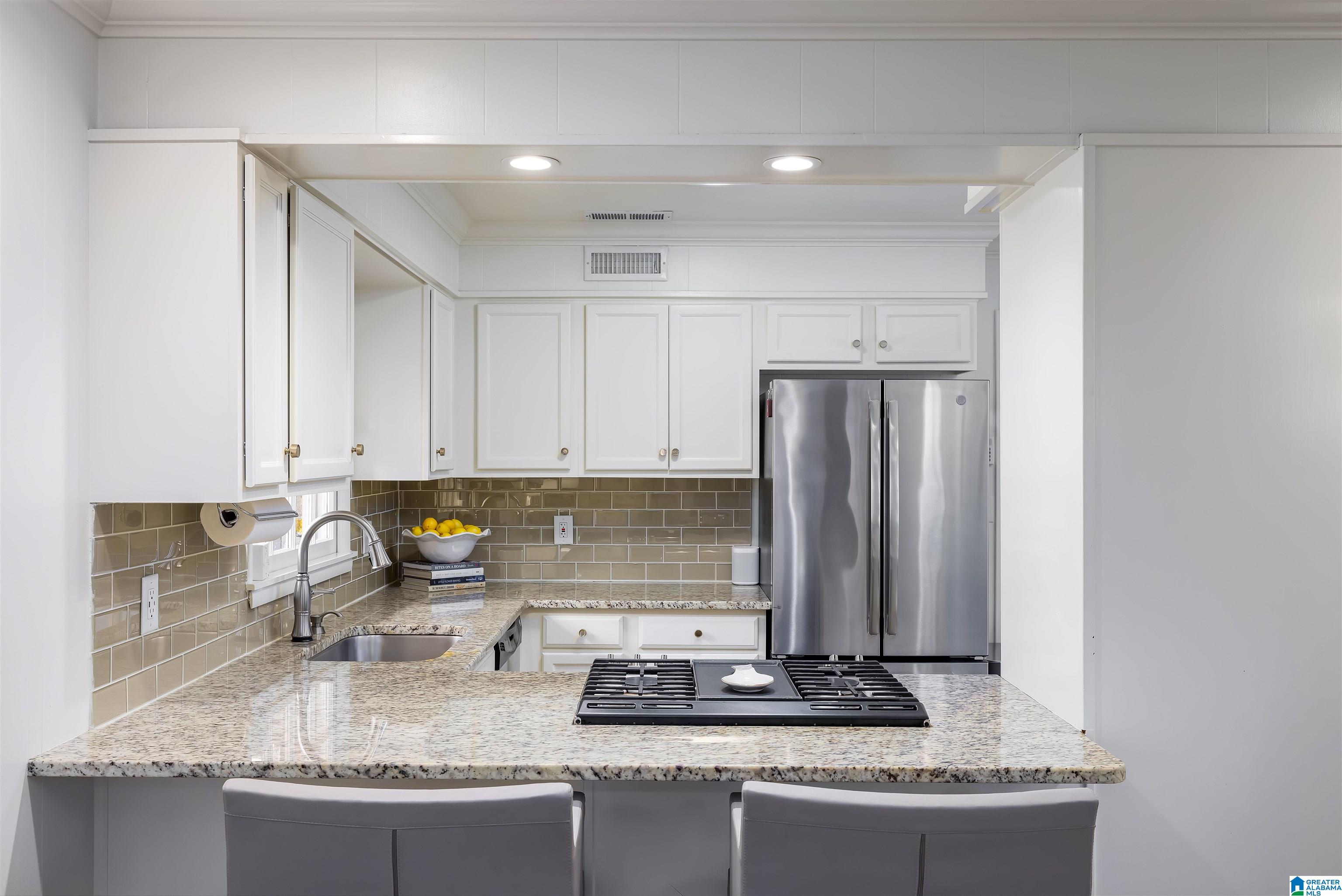 4324 Mountaindale Road Birmingham, AL 35213 - Photo 16 of 45