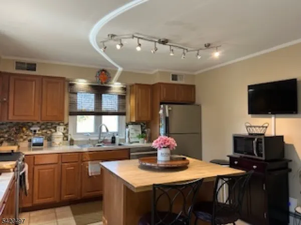 $449,000 | 386 Milfd-mt Plea Road, Milford, NJ 08848