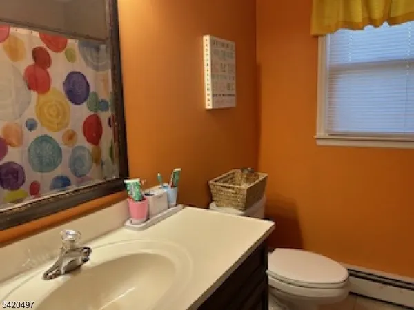 $449,000 | 386 Milfd-mt Plea Road, Milford, NJ 08848
