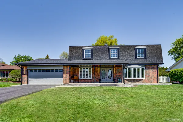 $699,000 | 7304 Kiowa Lane, Palos Heights, IL 60463