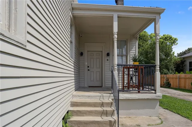 $1,050,000 | 6021 Tchoupitoulas Street, New Orleans, LA 70118