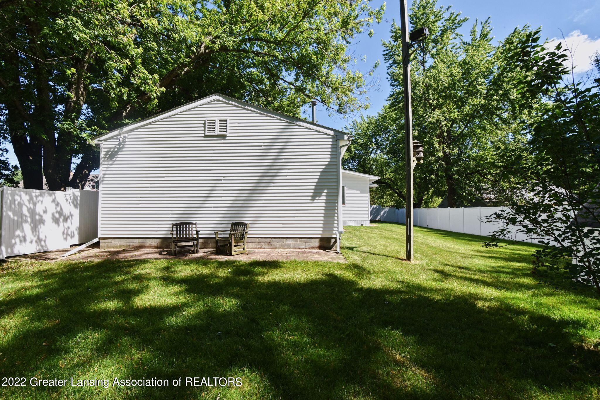 1911 West Miller Road Lansing, MI 48911 - Photo 29 of 34 10