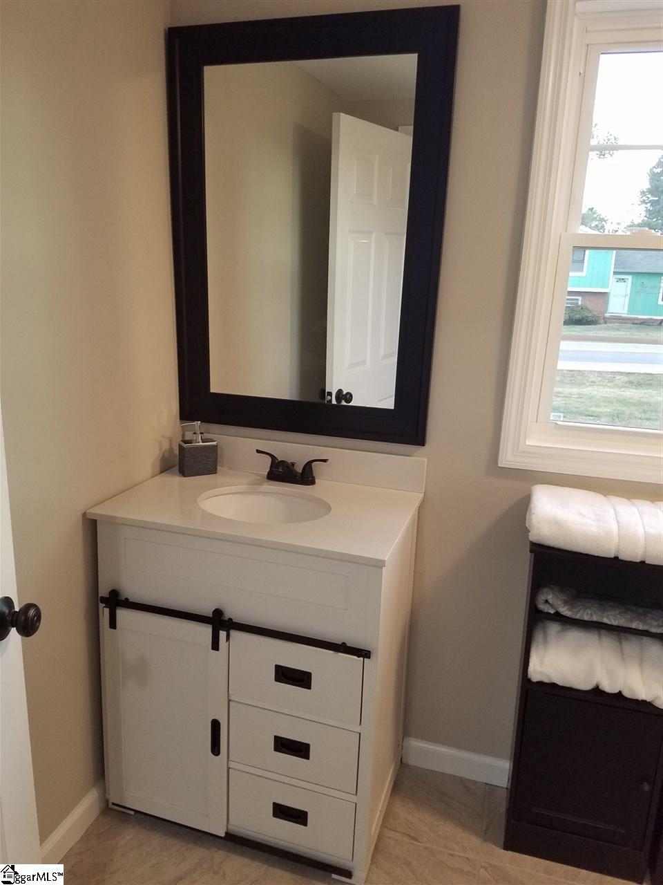 406 Capewood Road Simpsonville, SC 29680 - Photo 27 of 35 Gallery Image 27