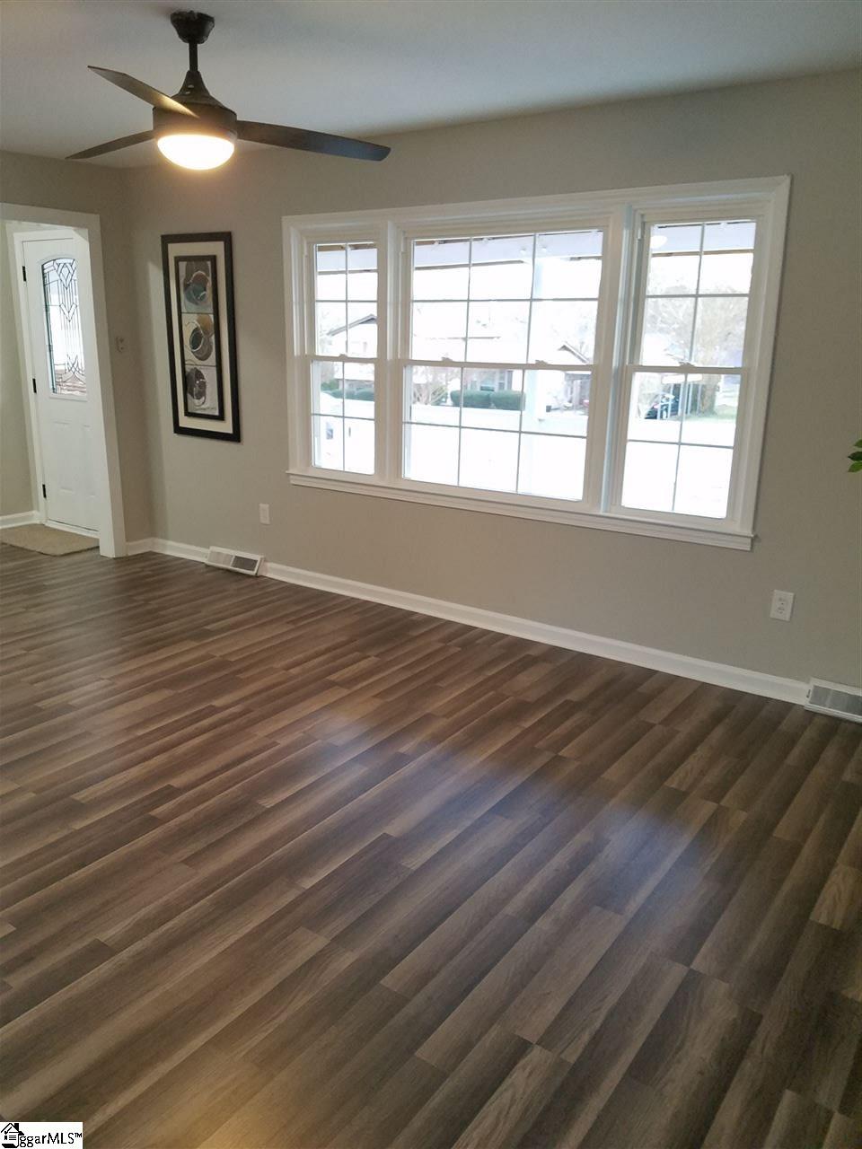 406 Capewood Road Simpsonville, SC 29680 - Photo 5 of 35 Gallery Image 5
