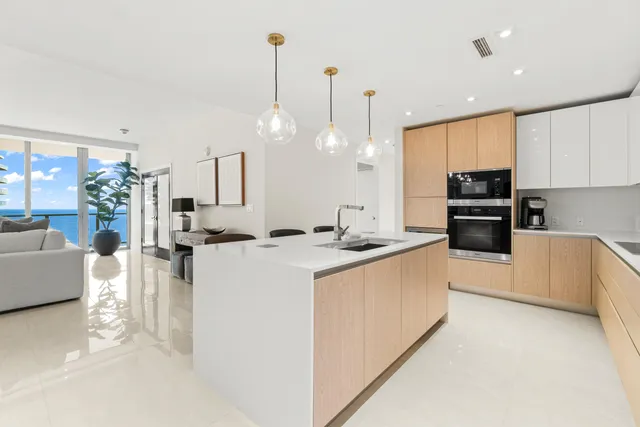 $20,000 | 3100 North Ocean Drive, Unit 1604, Singer Island, FL 33404