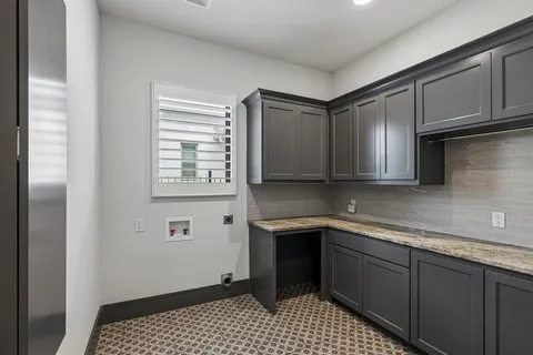 $1,380,000 | 8605 Colina Terrace, Benbrook, TX 76126