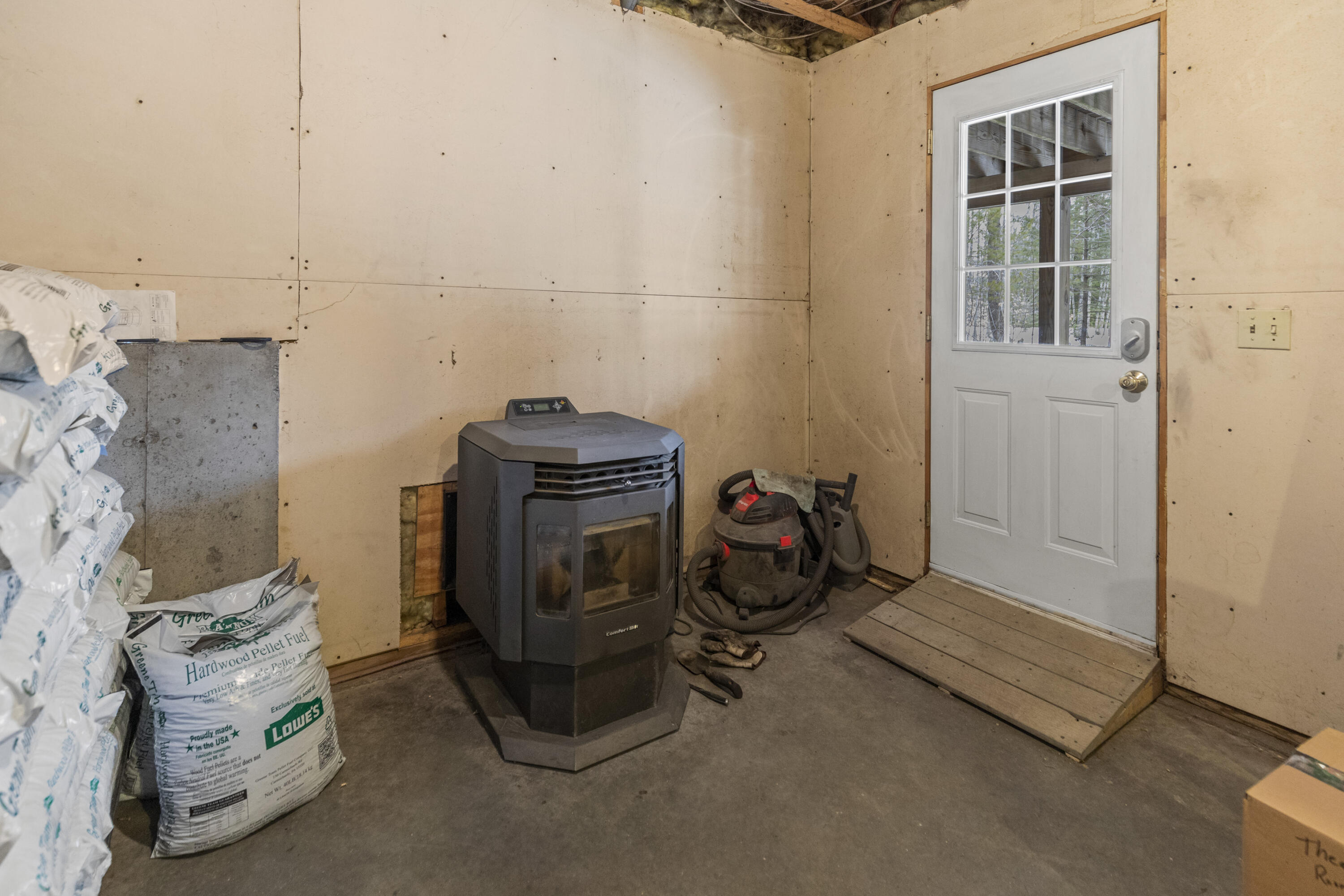 143 Harmons Beach Road Standish, ME 04084 - Photo 23 of 46 143HarmonsBeachRoadStandish_022