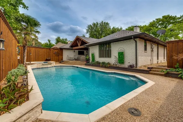 $5,500 | 4207 High Star Lane, Dallas, TX 75287