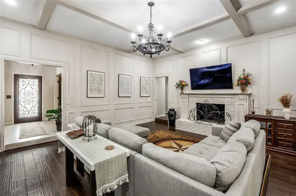 $5,500 | 4207 High Star Lane, Dallas, TX 75287