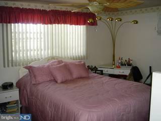 1259 Beverly Road Warminster, PA 18974 - Photo 5 of 6