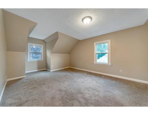 41 Lancaster Street Springfield, MA 01118 - Photo 19 of 35