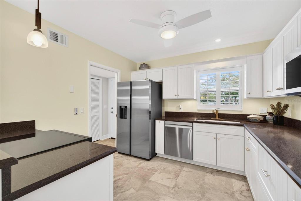 2260 Costa Rican Drive, Unit 6 Clearwater, FL 33763 - Photo 5 of 69