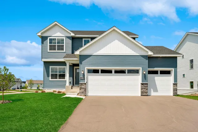 $559,900 | 452 Delta Queen Avenue, Prescott, WI 54021