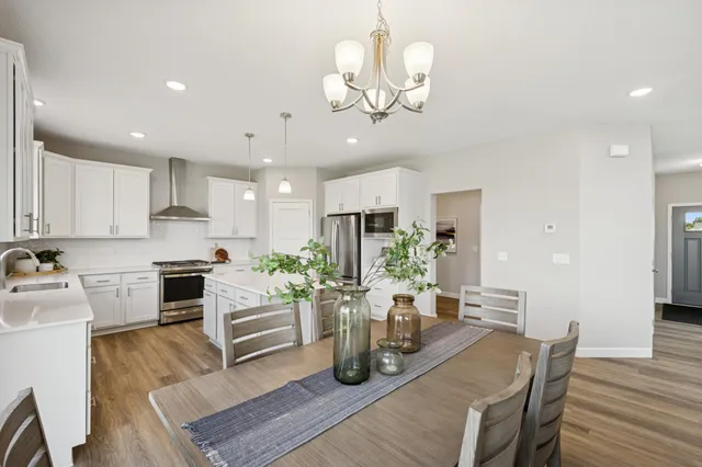 $559,900 | 452 Delta Queen Avenue, Prescott, WI 54021