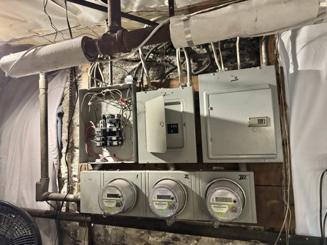 495 Warren Street Boston, MA 02121 - Photo 22 of 25 a close view of utility and utility room