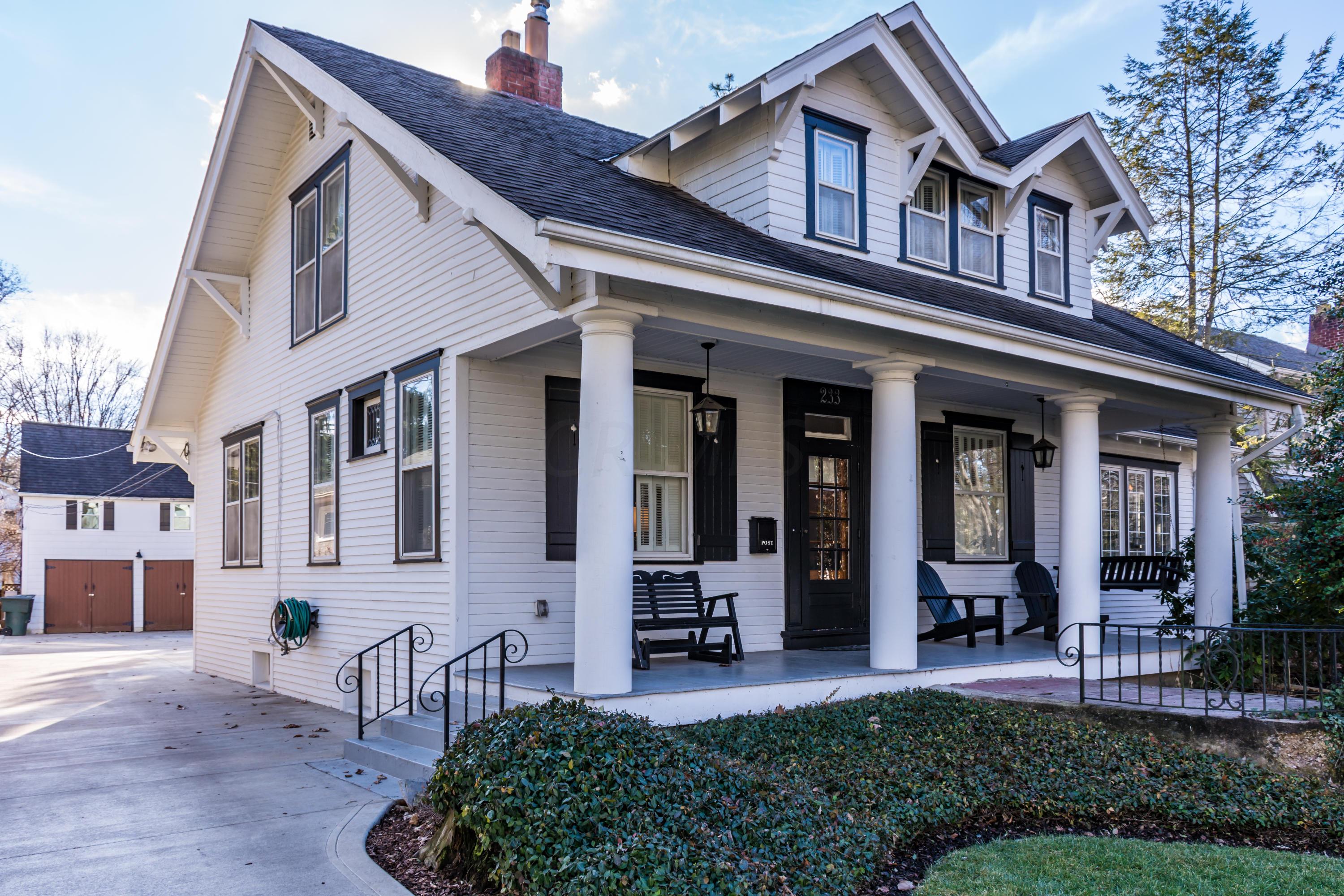 233 Erie Road Columbus, OH 43214 - Photo 1 of 30 Gallery Image 1