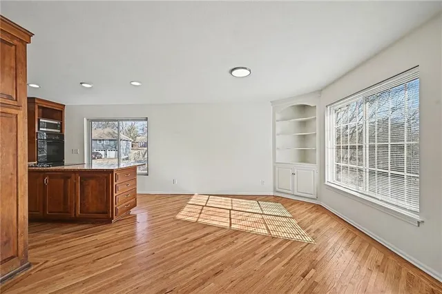 $385,000 | 8317 North Overland Drive, Kansas City, MO 64151